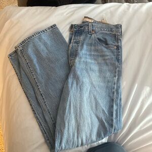 Levi’s ribcage straight ankle size 29 jeans